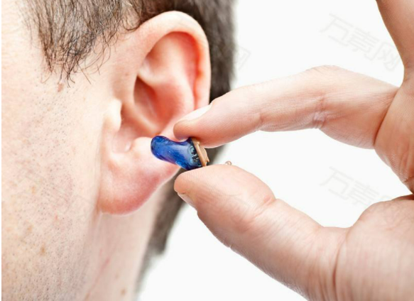 误区三：助听器戴上可以和正常人一样